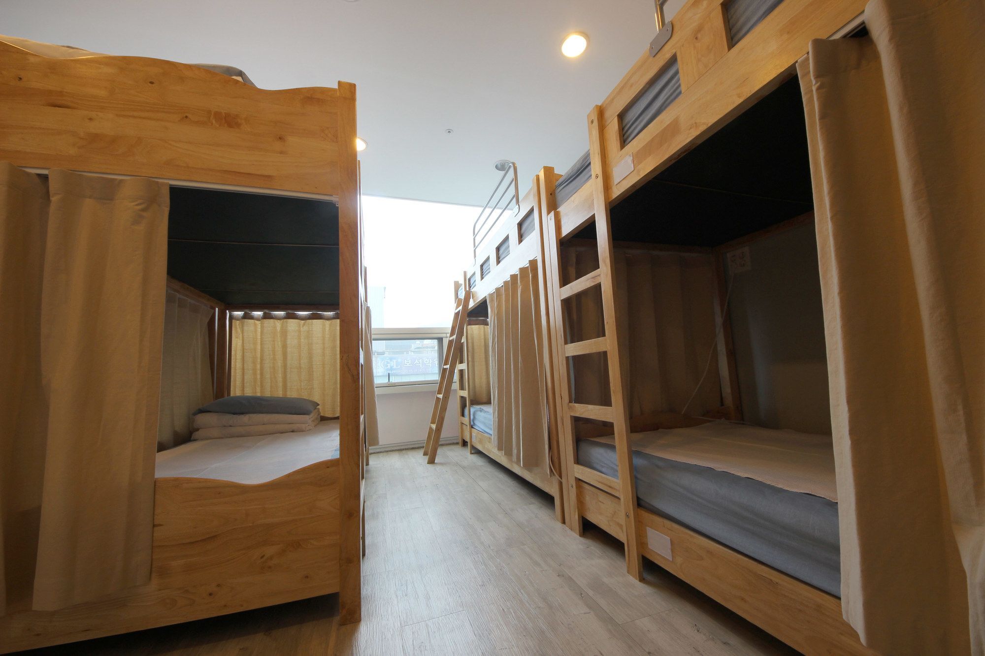 Hostel The New Day Busan Eksteriør billede
